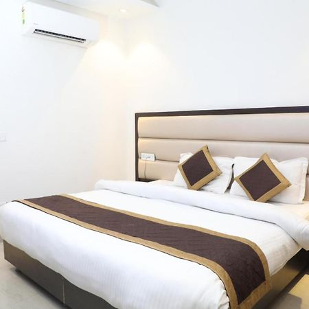 Hotel Avi Inn By JR GROUP OF Hotels 50 Meter from Golden Temple Amritsar Eksteriør bilde