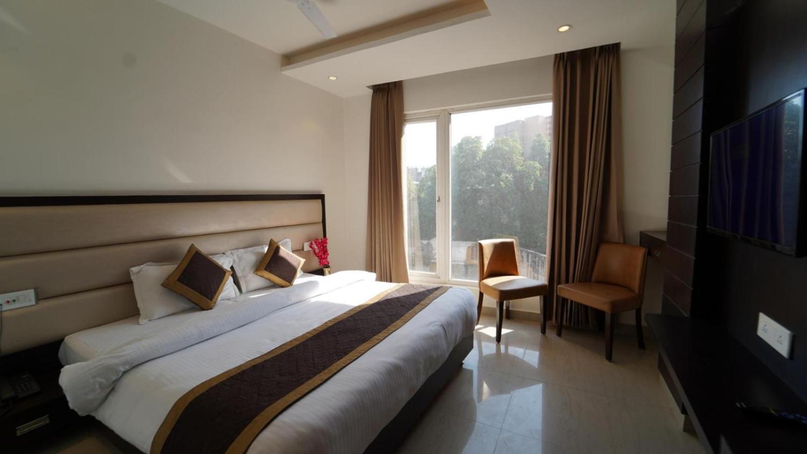 Hotel Avi Inn By JR GROUP OF Hotels 50 Meter from Golden Temple Amritsar Eksteriør bilde