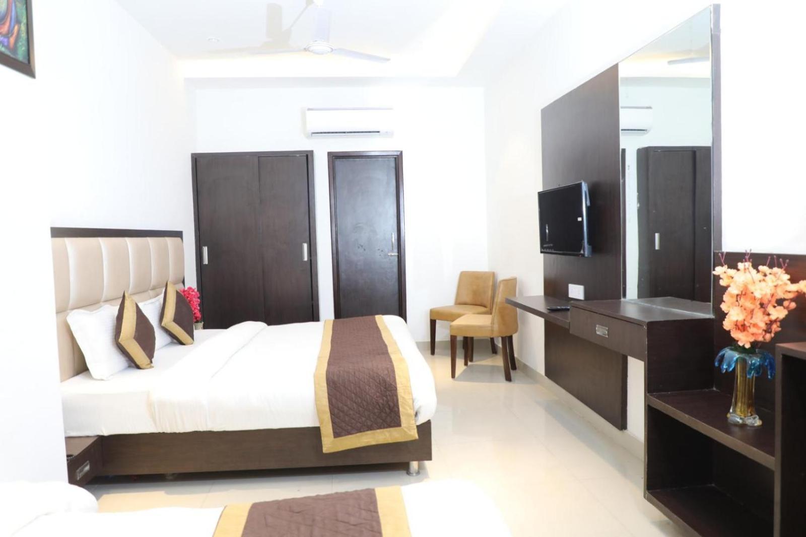 Hotel Avi Inn By JR GROUP OF Hotels 50 Meter from Golden Temple Amritsar Eksteriør bilde